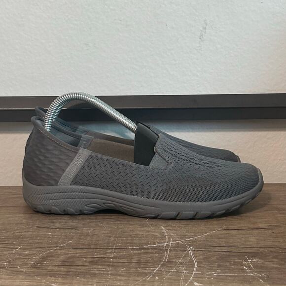 Skechers Relaxed Fit Reggae Fest 2.0 Guiding Women’s Slip-On Shoes Size 8.5 Gray - Picture 3 of 8